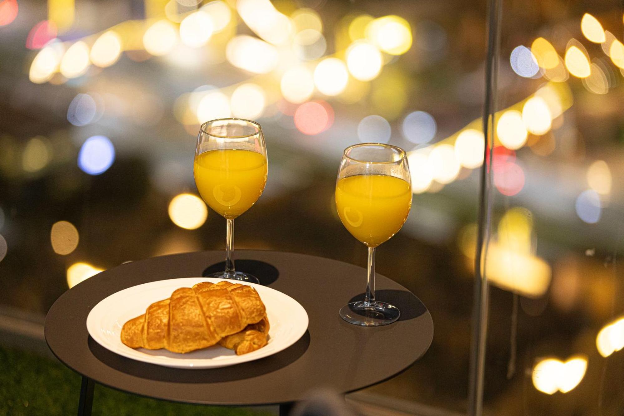 Smartstay At Burj Royale - Full Burj Khalifa View - Brand New Luxury Apartments Дубай Екстериор снимка