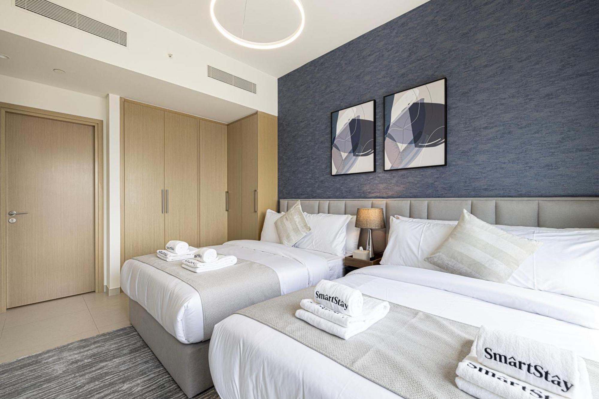 Smartstay At Burj Royale - Full Burj Khalifa View - Brand New Luxury Apartments Дубай Екстериор снимка